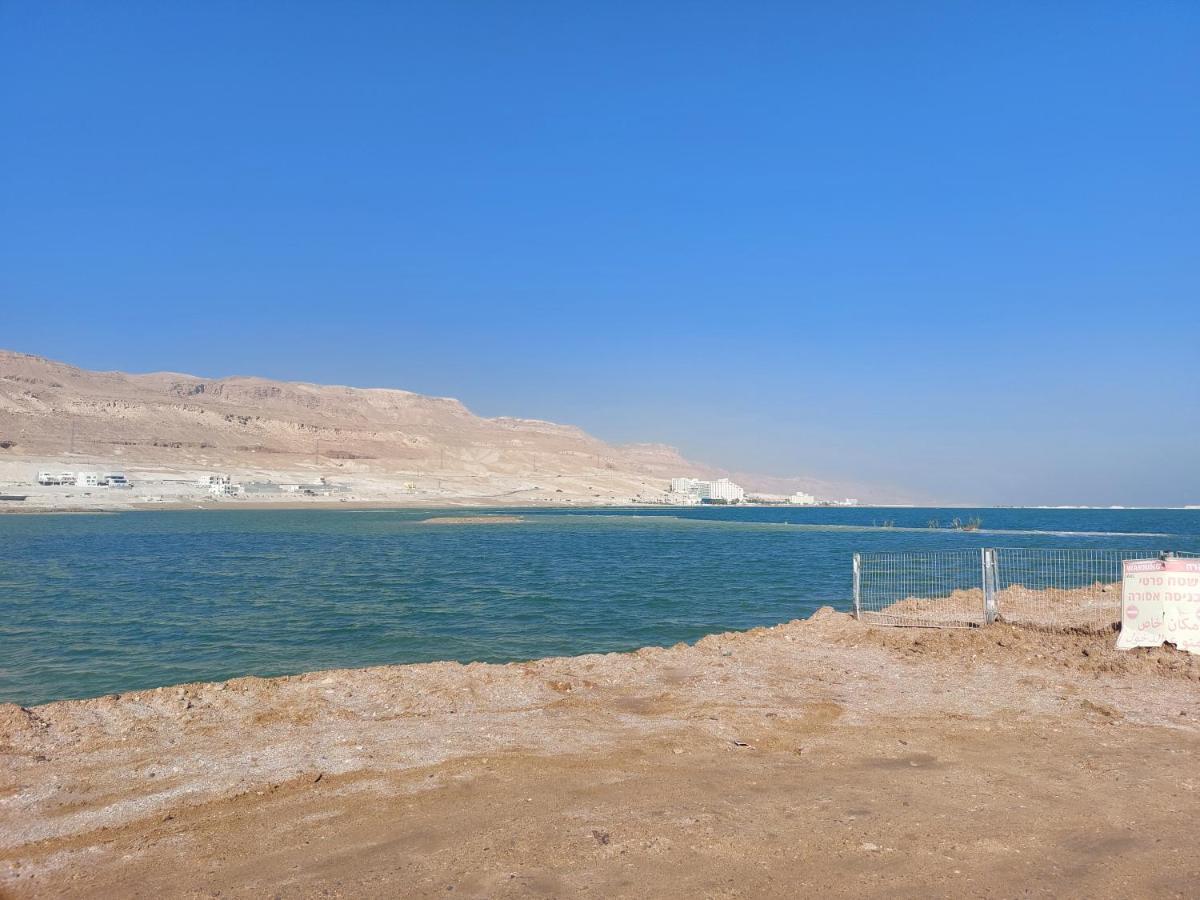המקום של כרמית Neve Zohar Kültér fotó