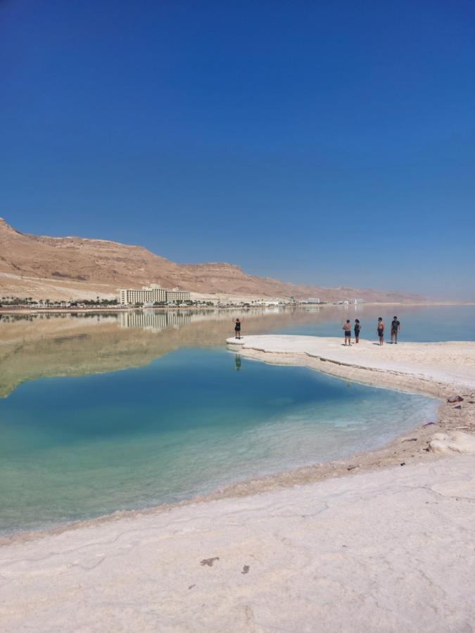 המקום של כרמית Neve Zohar Kültér fotó